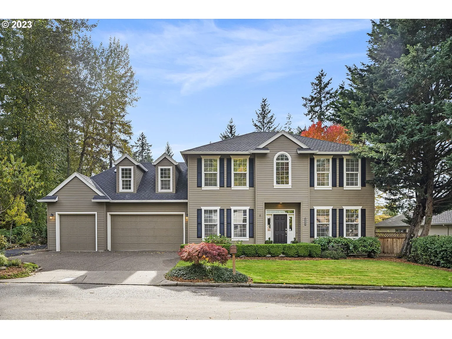 4904 Parkhill St photo 1