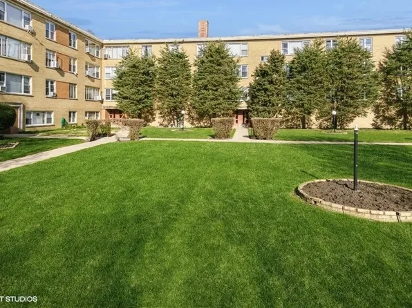 6029 N Damen Ave APT 206, Chicago, IL 60659