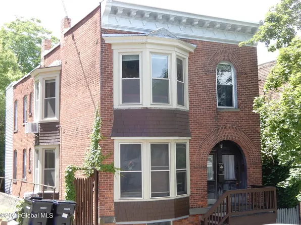 911 Jacob St #1A, Troy, NY 12180