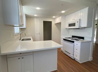 204 E Ash St #4, Brea, CA 92821