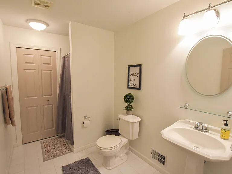 2049 Laurel Oak Dr — Photo 30