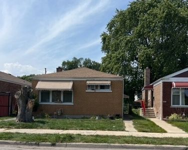 8912 S Mackinaw Ave, Chicago, IL, 60617