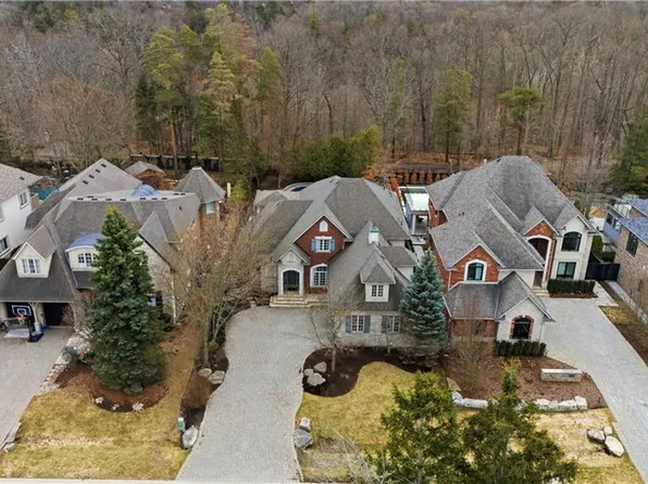 1175 Riverbank Way, Oakville, ON L6H 6X4