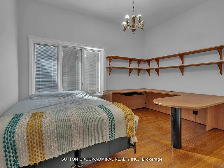 116 Goulding Ave — Photo 22
