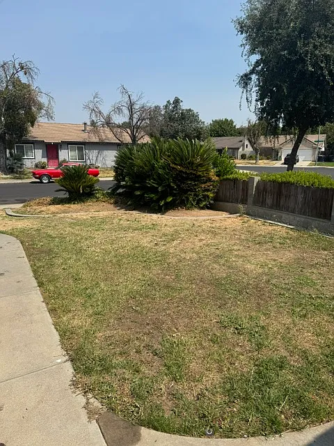 3 bed, 1120 sqft, $2,075 — Photo 4