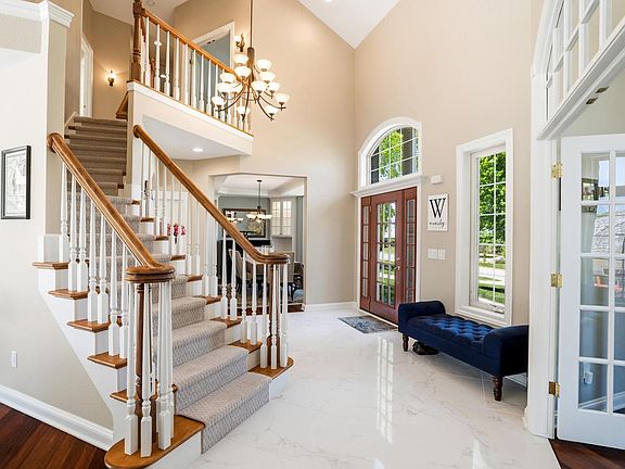 4th image of 1801 E Juniper WAY