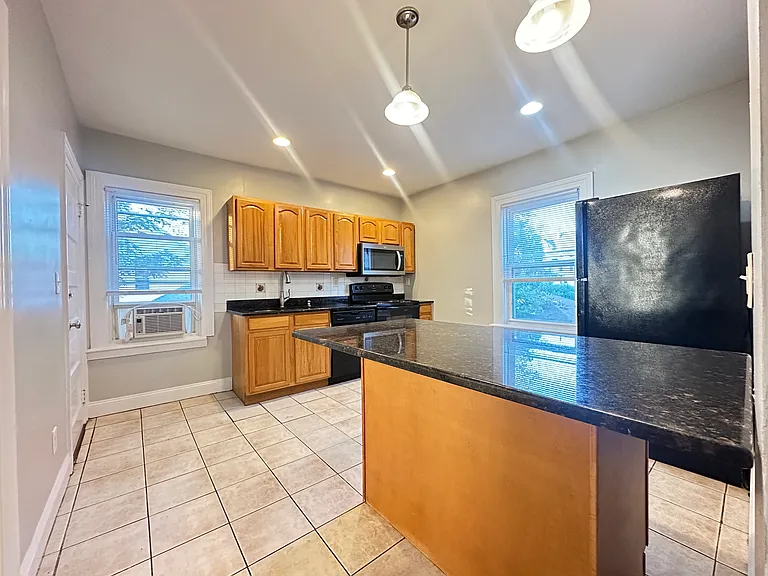 47 Carolina Ave #3 — Photo 7