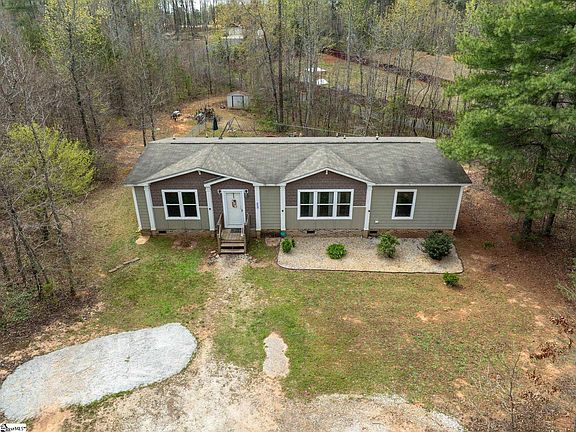 2nd image of 279 Goodwin Rd