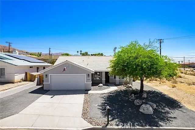 12920 Maui Way — Photo 1