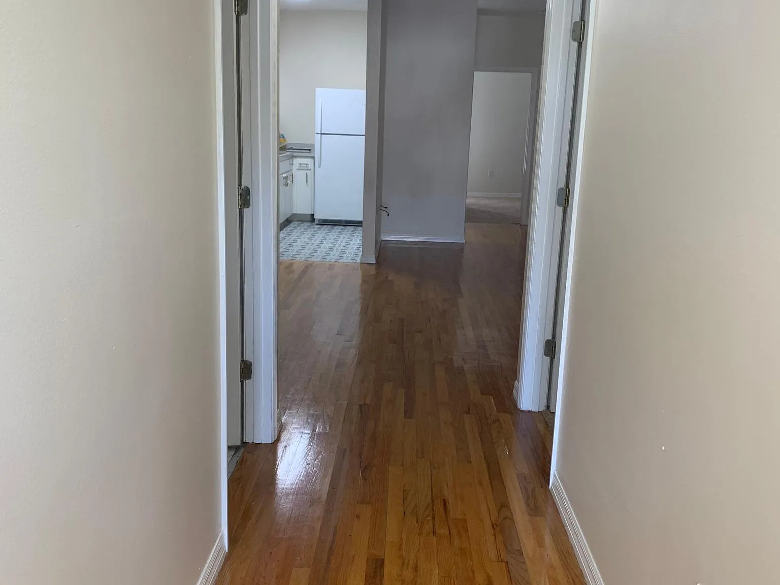 410 S Melville Ave — Photo 2
