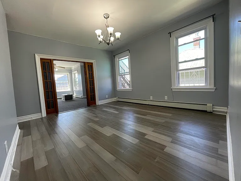 304 Fulton Ave #2 — Photo 2