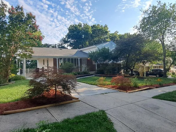 4007 Stoconga Dr, Beltsville, MD 20705