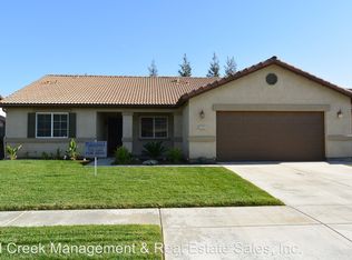2533 E Chestnut Ave, Visalia, CA 93292