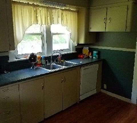5th image of 109 Willow Ave
