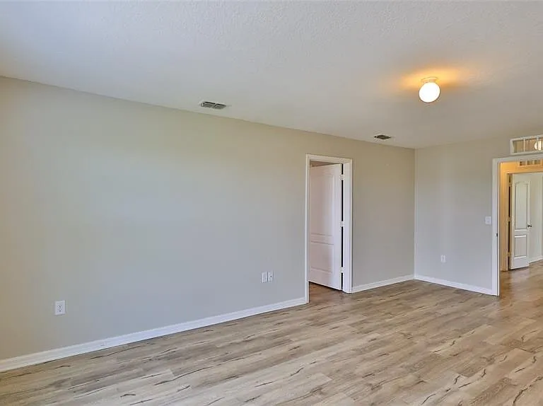 441 White Coral Ln — Photo 30