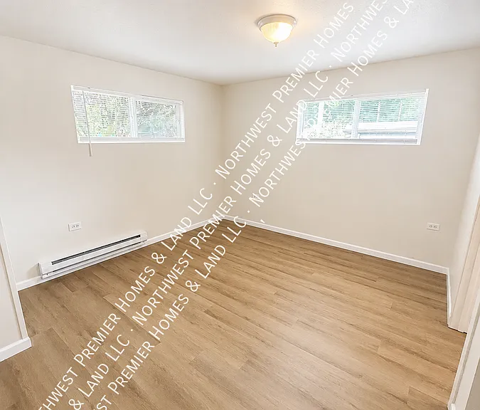 2690 Erlands Point Rd NW — Photo 8