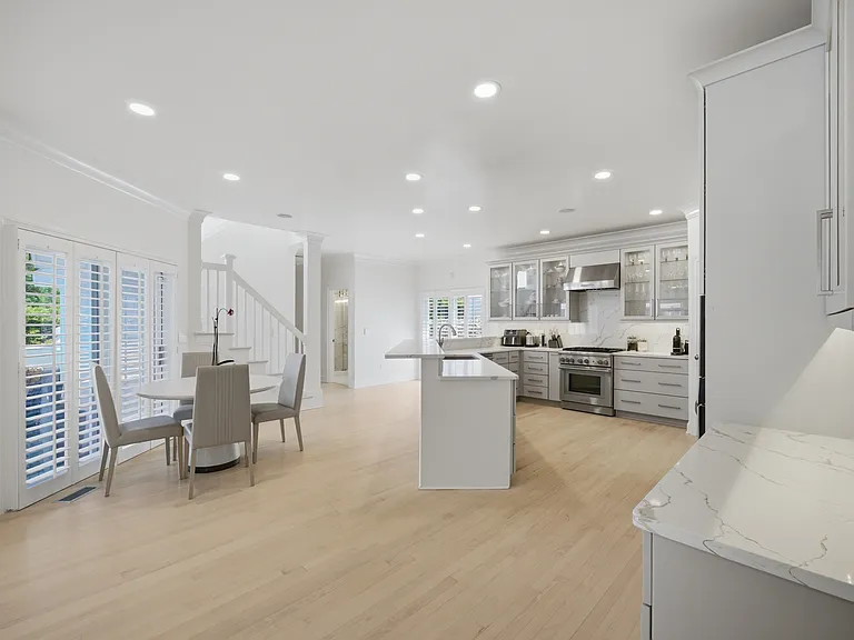 1423 N Veaux Loop — Photo 12