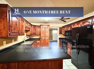 2311 Williamsburg Ct SW, Decatur, AL 35603