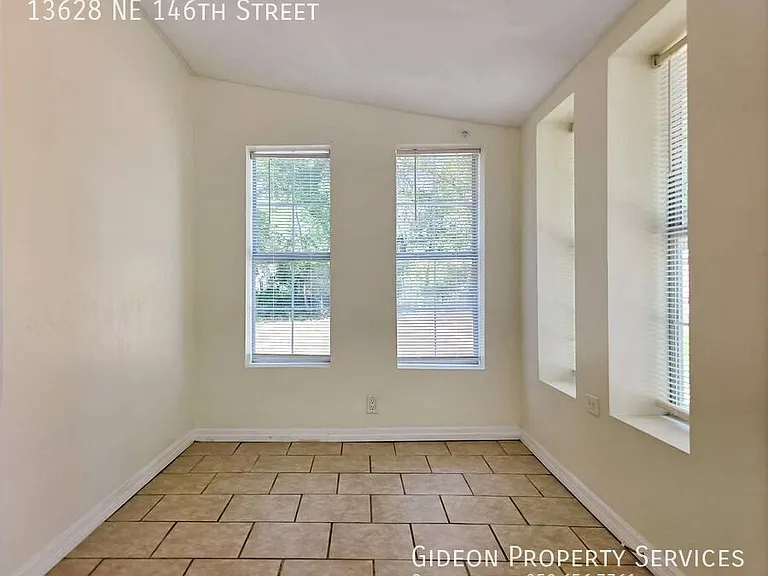 13628 NE 146th St — Photo 5