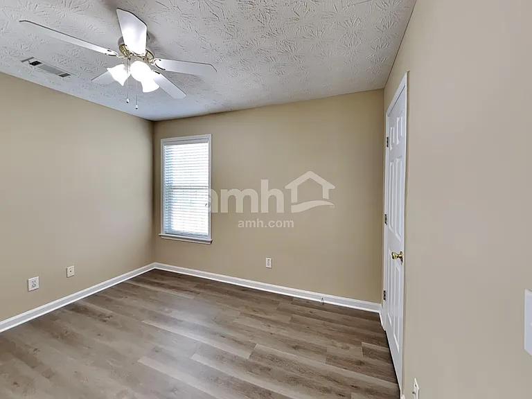 2380 Winthrope Way Dr — Photo 17