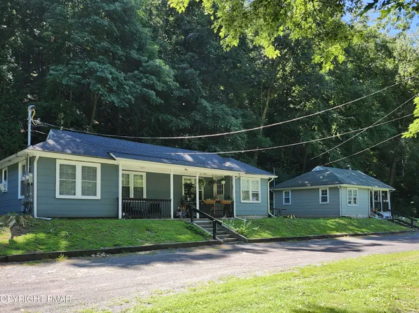 108 Hartman Ln, Effort, PA 18330