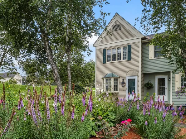 528 Fox Hollow Drive, Hudson, NH 03051