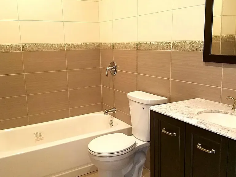 2137 Belmont Ave — Photo 9