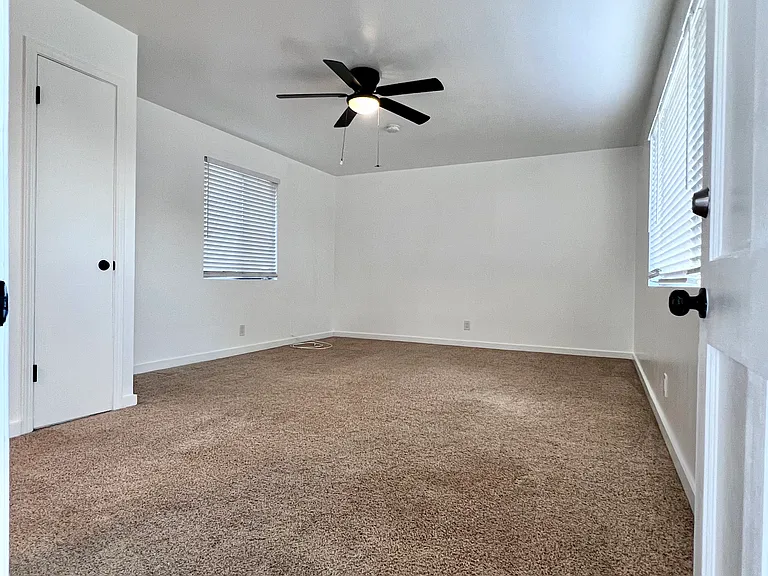 707 Grace St — Photo 2