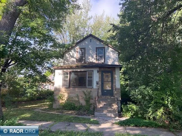 1615 4th Ave E, Hibbing, MN 55746