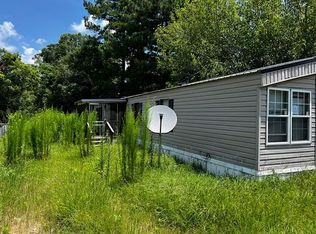 825 Armour Rd, Tifton, GA 31794