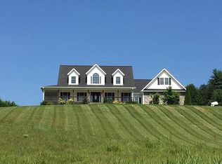 52 Lawson Ridge Rd, Leicester, NC 28748