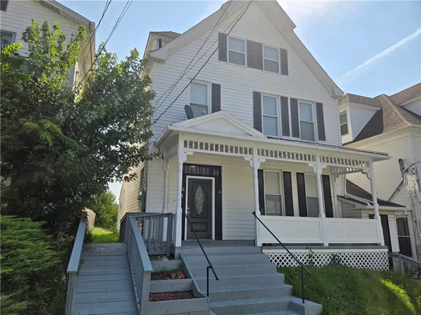 324 S Washington St, Waynesburg, PA 15370