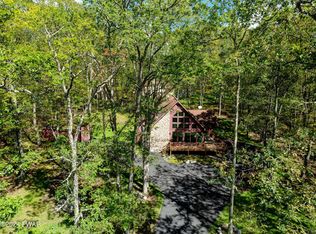 1326 Deer Run, Bushkill, PA 18324