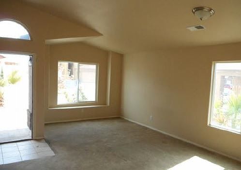 2nd image of 4735 Zeno Pl