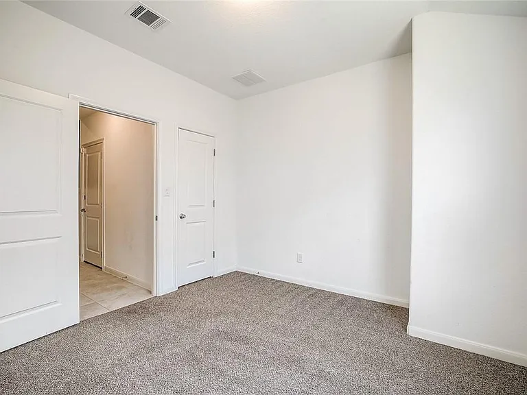 6736 Brindisi Pl — Photo 21