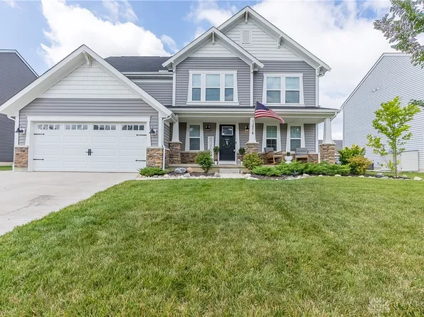 2109 Silver Linden Dr, Tipp City, OH 45371