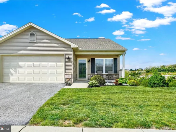 145 Palomino Way #221, Red Lion, PA 17356