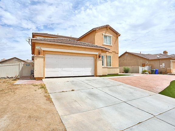 3rd image of 11746 Cloverlawn Ct