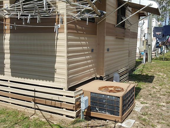 backyard with clothesline