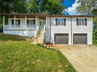 6931 Sandy Cove Dr, Harrison, TN 37341