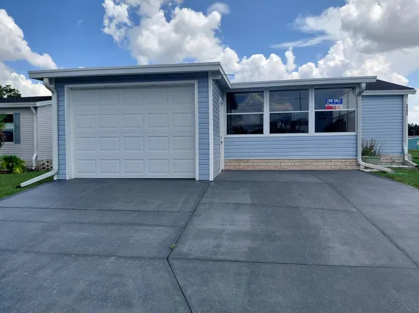 39652 Keiths Cir, Zephyrhills, FL 33542