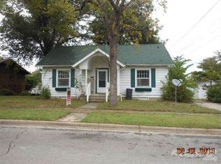 17 Carter St, Dexter, MO 63841