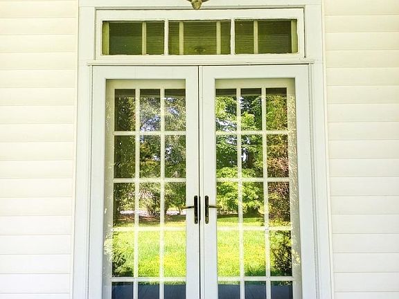 5th image of 524 Church Hill Rd