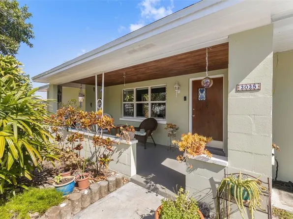 2025 Plaza Dolores, Clearwater, FL 33755