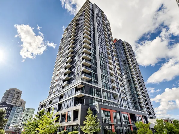 55 Eglinton Ave W #105, Mississauga, ON L5R 0E4