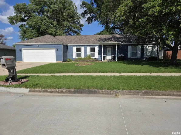 9 Blackberry Run, Centralia, IL 62801