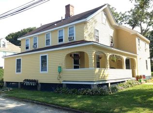 16 Mathewson St APT 4, Narragansett, RI 02882