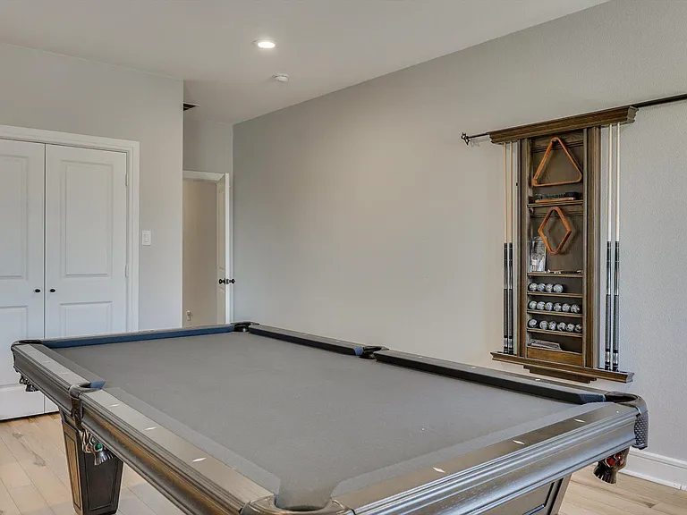 4713 Highgate Ln — Photo 24