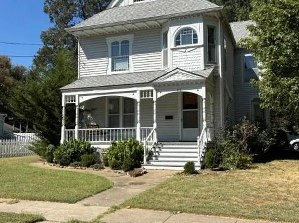 410 N Main St, Butler, MO 64730