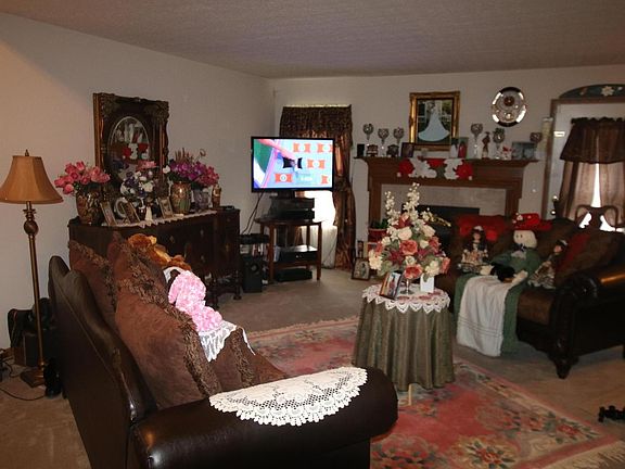 5th image of 4053 Gallatin Dr
